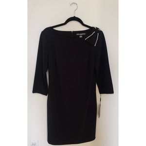 NWT Karl lagerfeld black and pearl bow shift dress
